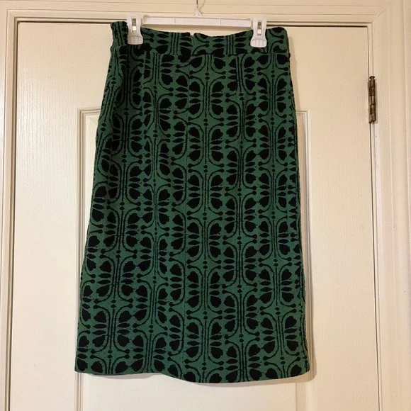 Maeve Green and Black Patterned Skirt - Picture 2 of 9